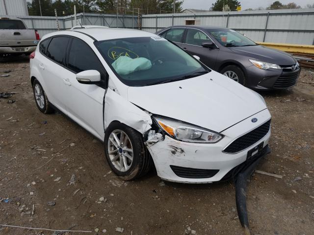 FORD FOCUS SE 2017 1fadp3k29hl286055