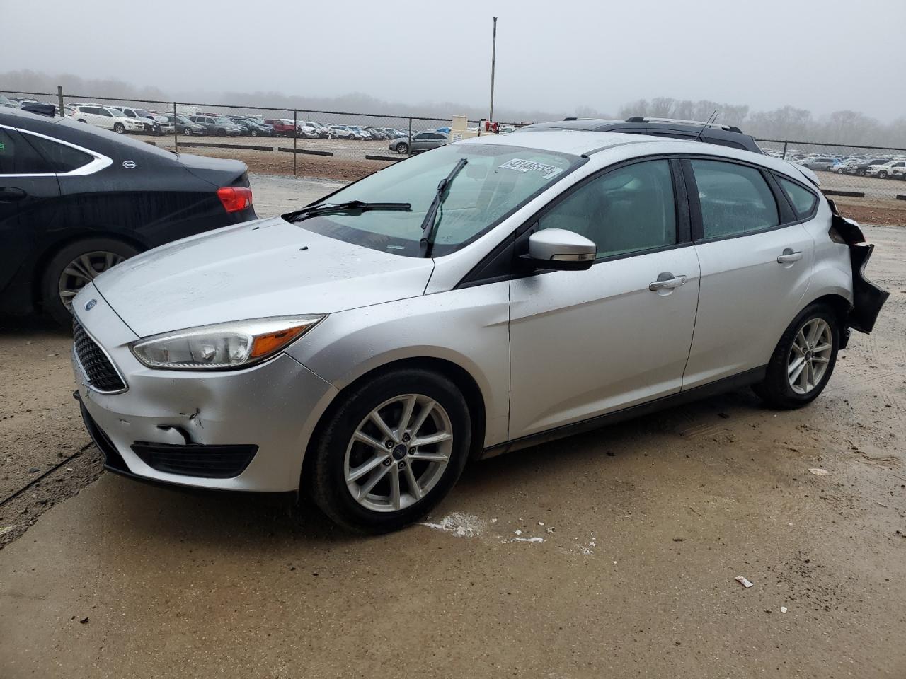 FORD FOCUS 2017 1fadp3k29hl311908