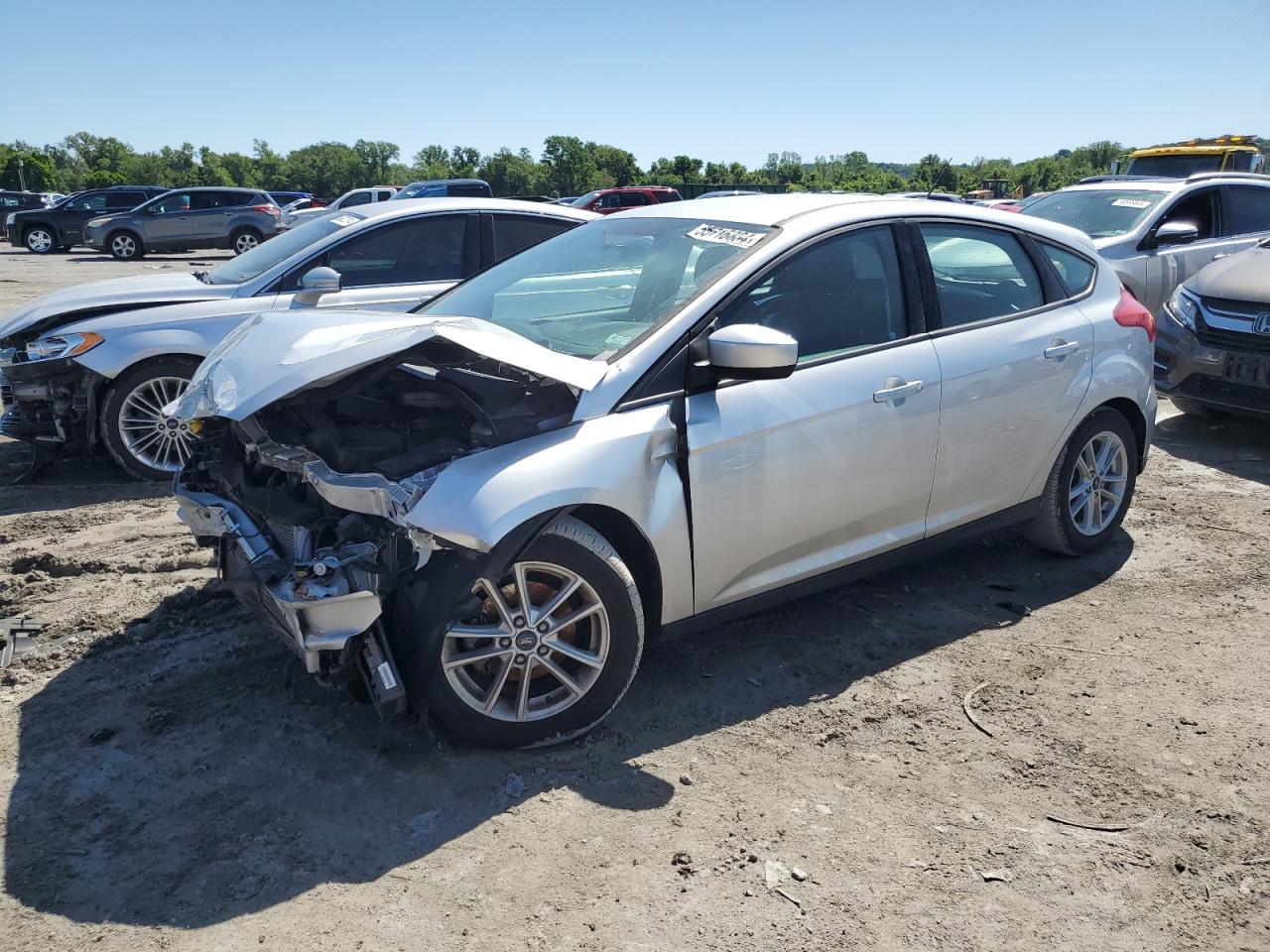 FORD FOCUS 2018 1fadp3k29jl280357