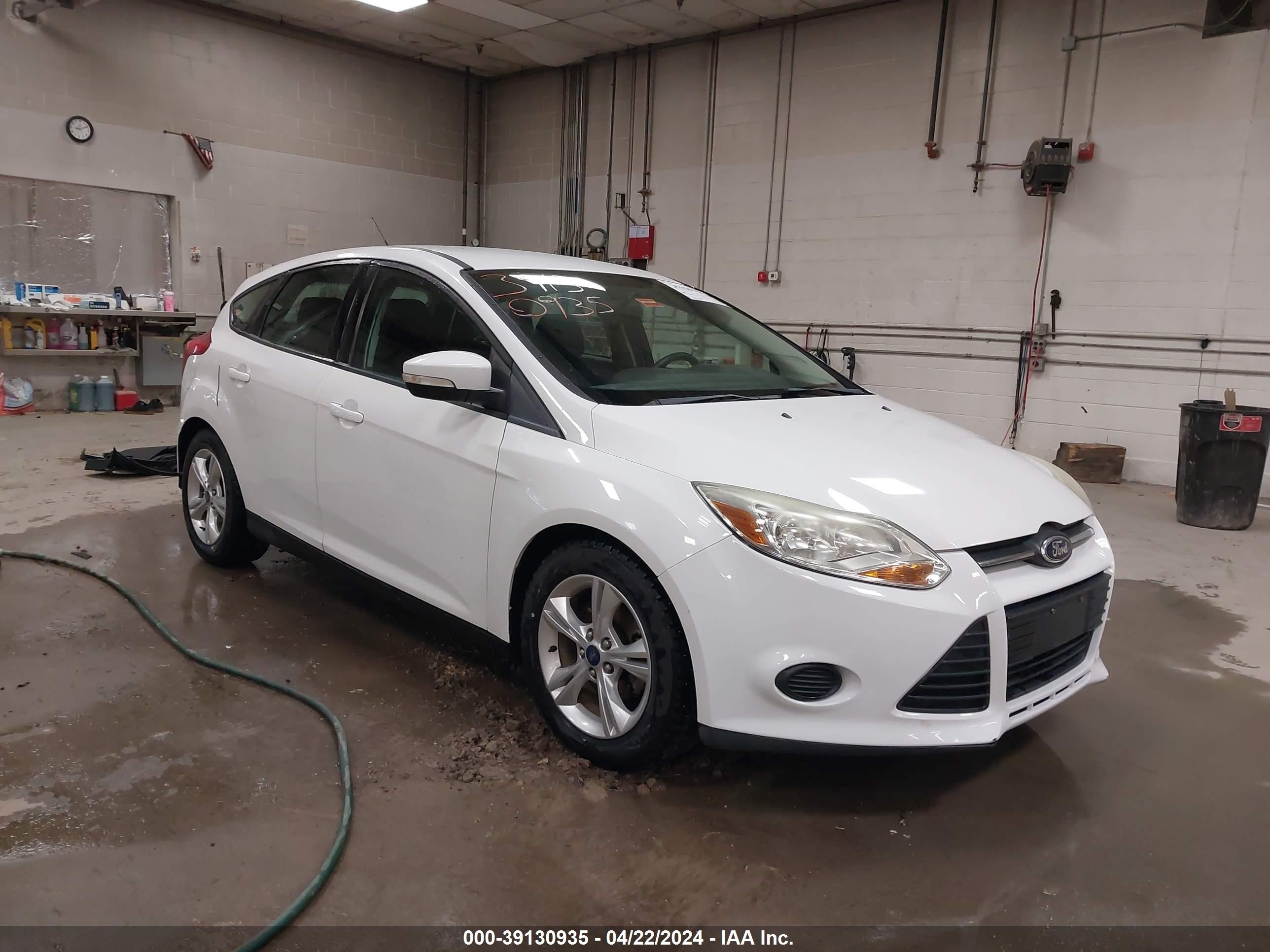 FORD FOCUS 2014 1fadp3k2xel324615