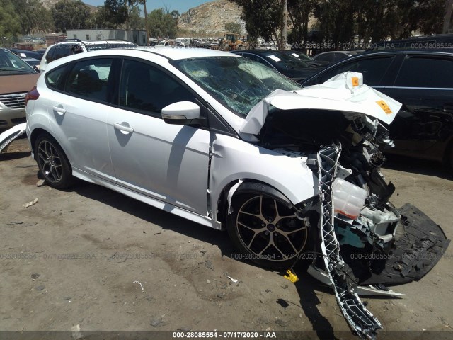 FORD FOCUS 2015 1fadp3k2xfl369359