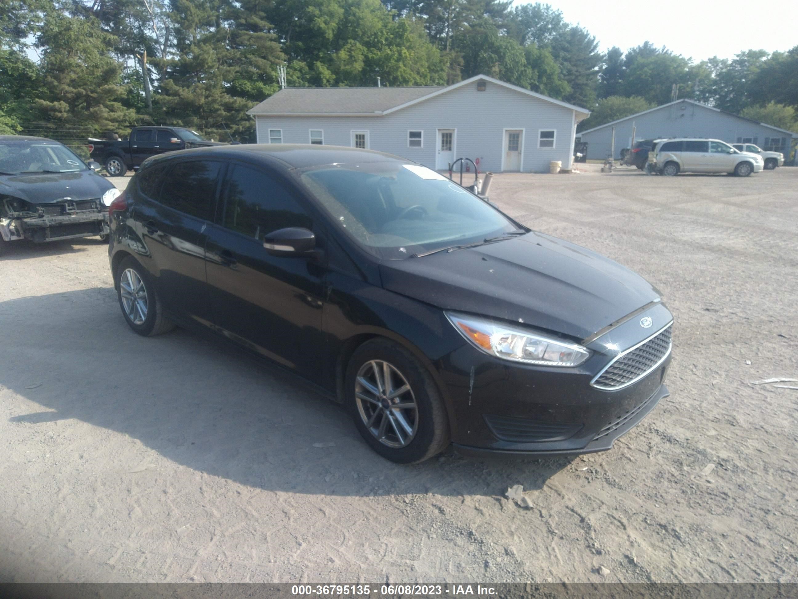 FORD FOCUS 2016 1fadp3k2xgl394361