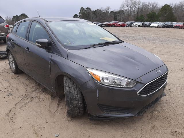 FORD FOCUS SE 2017 1fadp3k2xhl317359