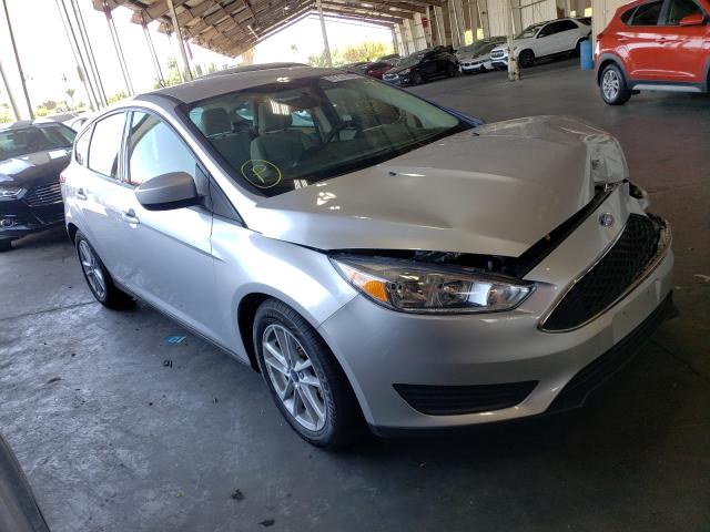 FORD FOCUS SE 2018 1fadp3k2xjl273434