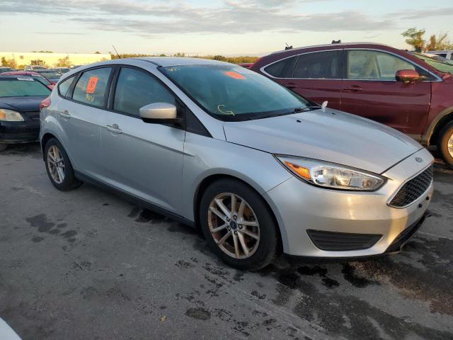 FORD FOCUS SE 2018 1fadp3k2xjl294915