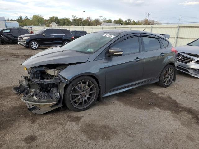 FORD FOCUS ST 2017 1fadp3l90hl221574