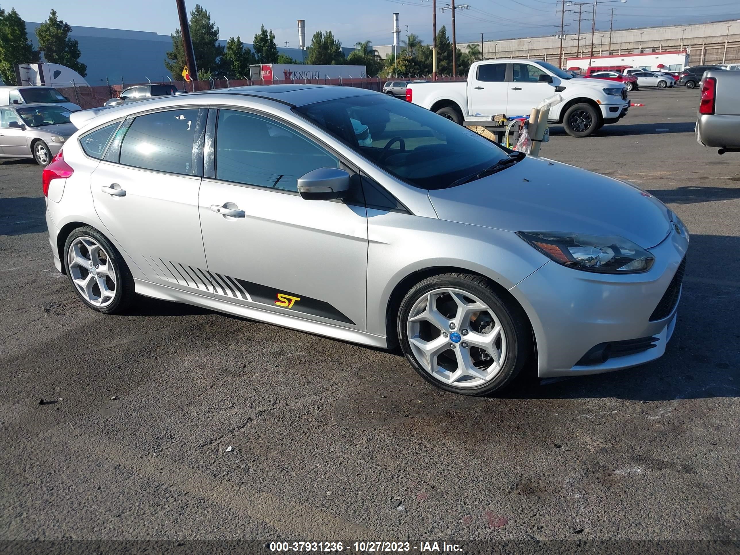 FORD FOCUS 2014 1fadp3l91el363377