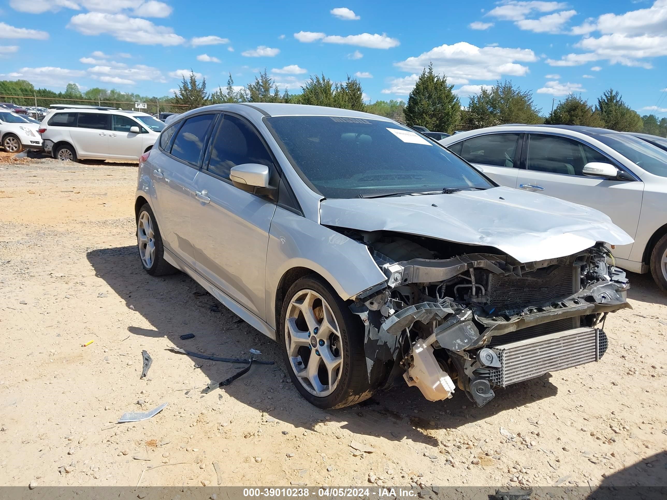 FORD FOCUS ST 2014 1fadp3l91el463320