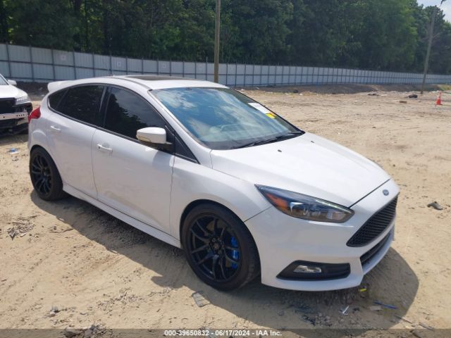 FORD FOCUS 2017 1fadp3l91hl303037