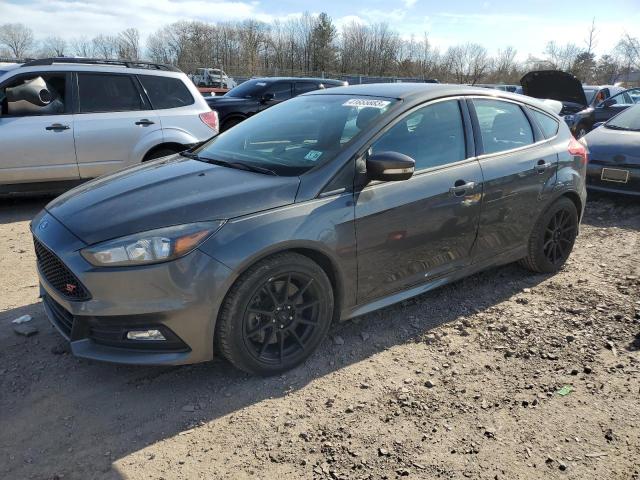 FORD FOCUS ST 2016 1fadp3l92gl401296