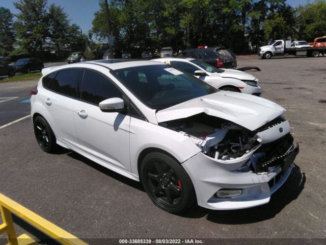 FORD FOCUS 2017 1fadp3l92hl228378