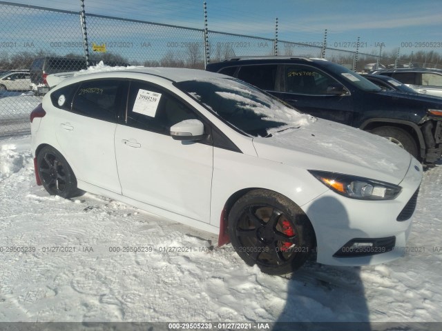 FORD FOCUS 2017 1fadp3l92hl324785