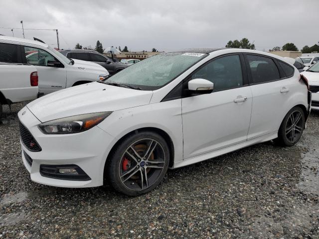 FORD FOCUS 2017 1fadp3l93hl206017