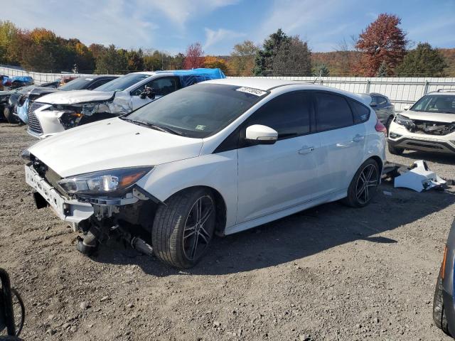 FORD FOCUS 2018 1fadp3l93jl219341