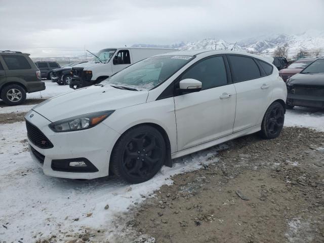 FORD FOCUS ST 2016 1fadp3l94gl282490