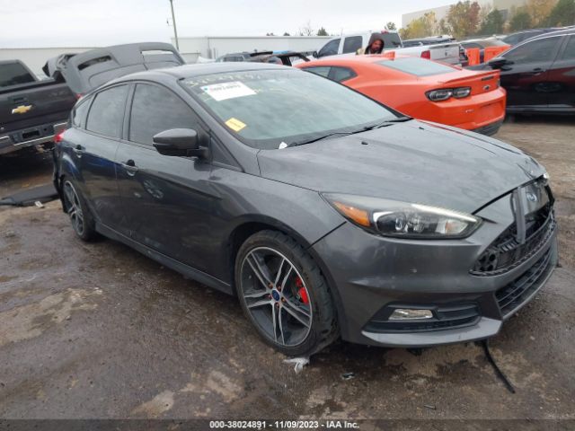 FORD FOCUS ST 2017 1fadp3l94hl308622