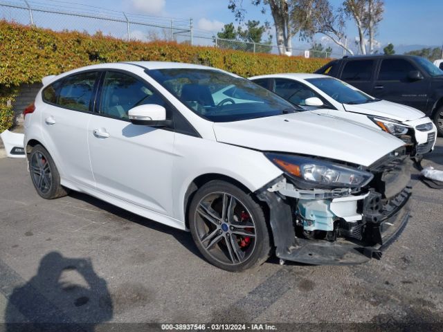 FORD FOCUS ST 2017 1fadp3l94hl319376