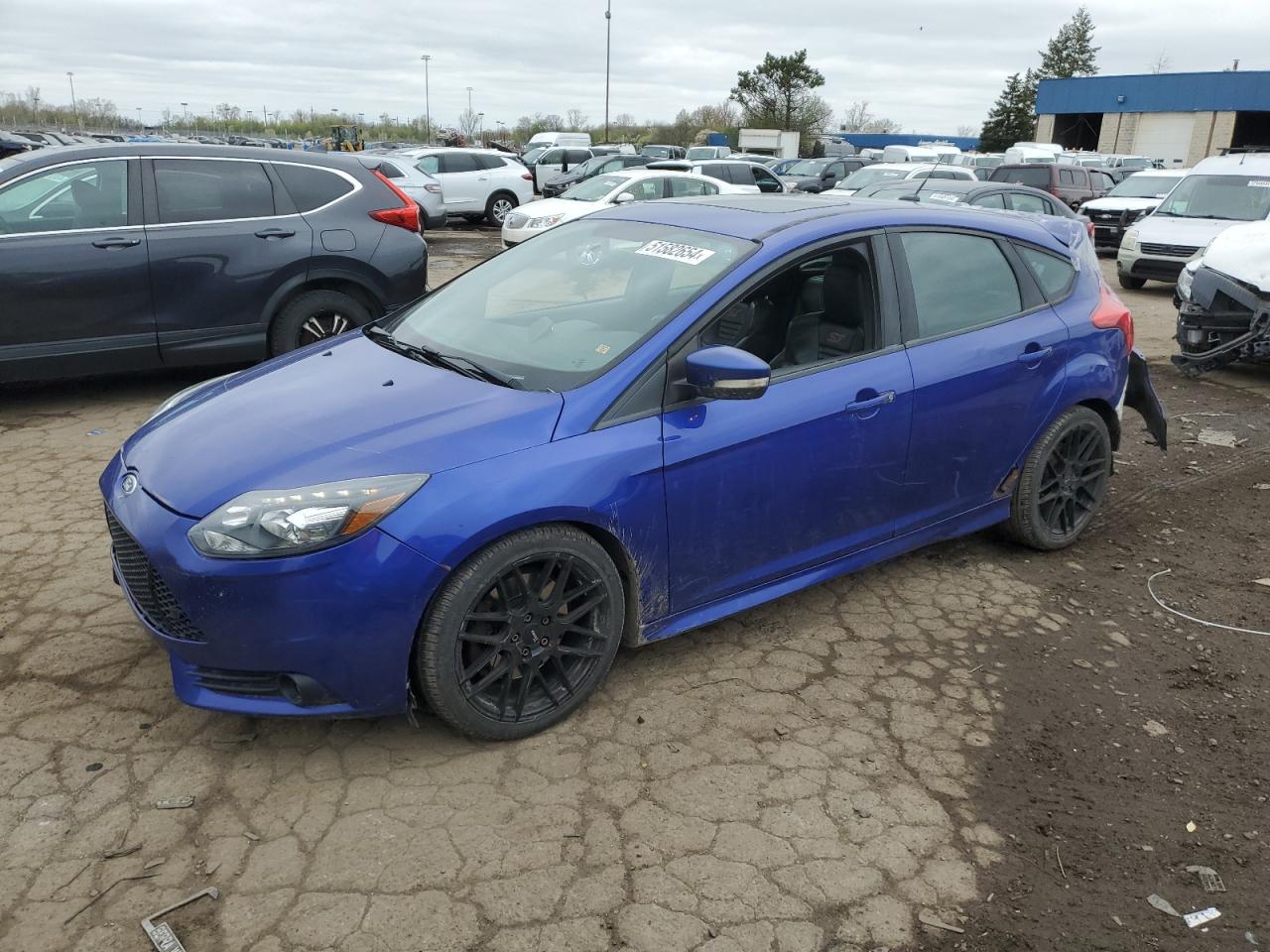 FORD FOCUS 2014 1fadp3l95el220500