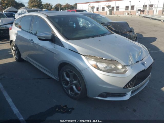 FORD FOCUS 2014 1fadp3l95el447489