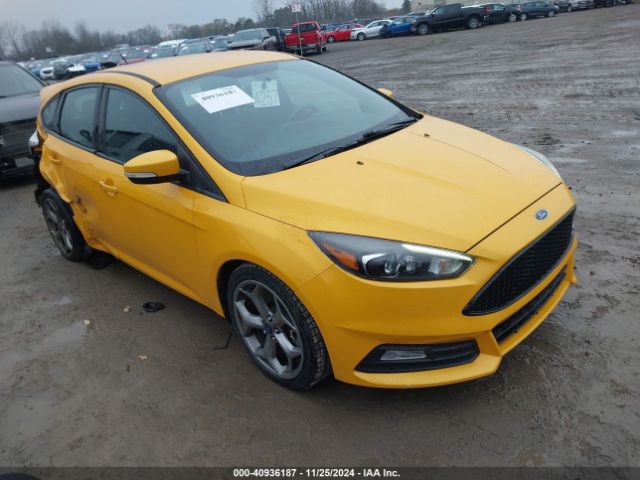 FORD FOCUS 2015 1fadp3l95fl208008