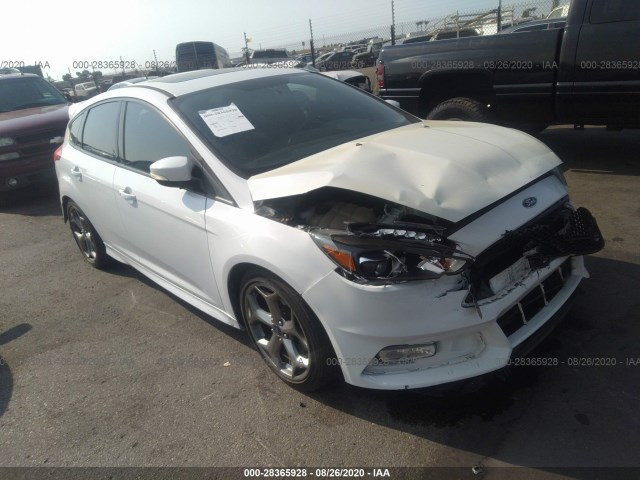 FORD FOCUS 2015 1fadp3l95fl241171