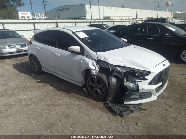 FORD FOCUS 2016 1fadp3l95gl360307