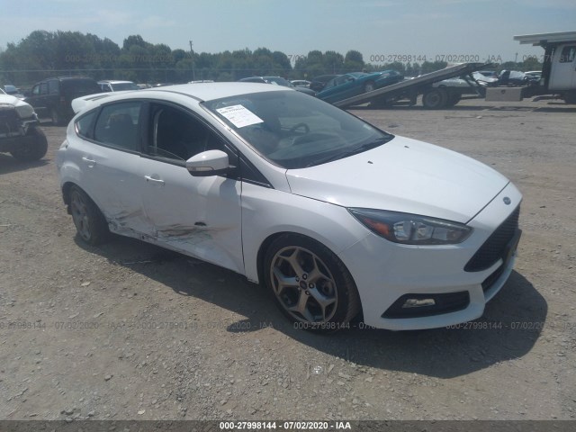 FORD FOCUS 2016 1fadp3l95gl396532