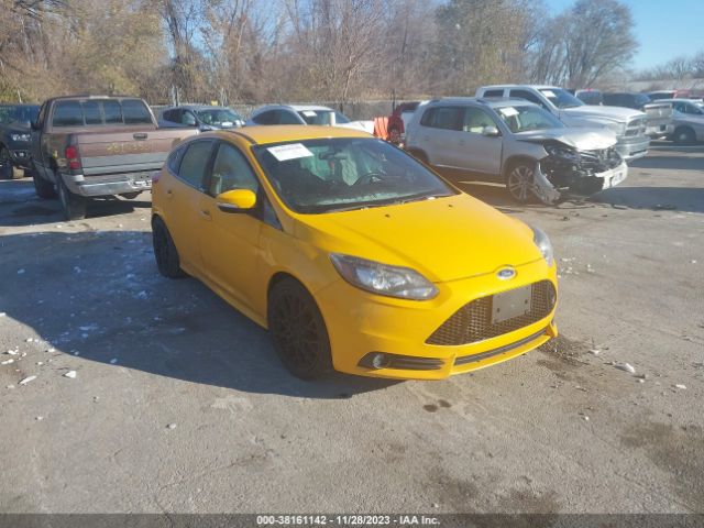 FORD FOCUS 2014 1fadp3l96el267468