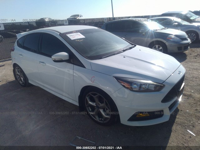 FORD FOCUS 2018 1fadp3l97jl325646