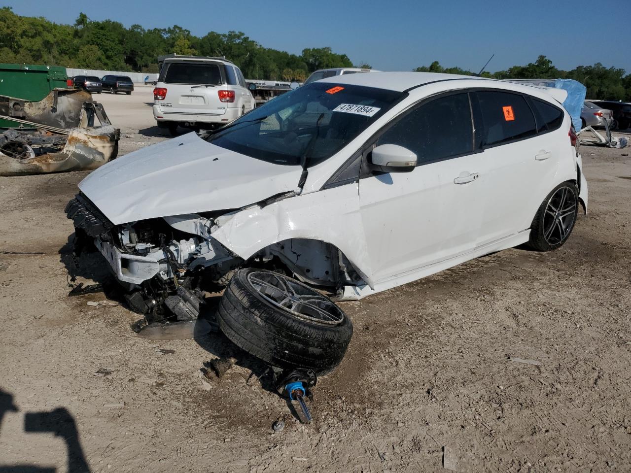 FORD FOCUS 2018 1fadp3l9xjl289290