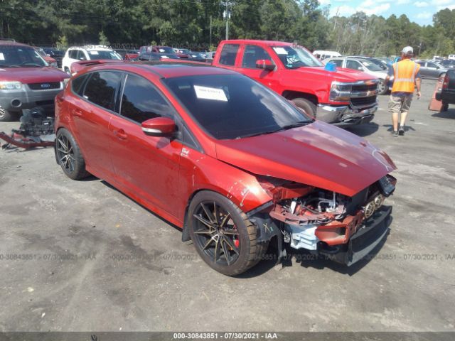 FORD FOCUS 2018 1fadp3l9xjl329626