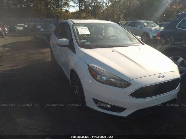 FORD FOCUS 2017 1fadp3m24hl264400