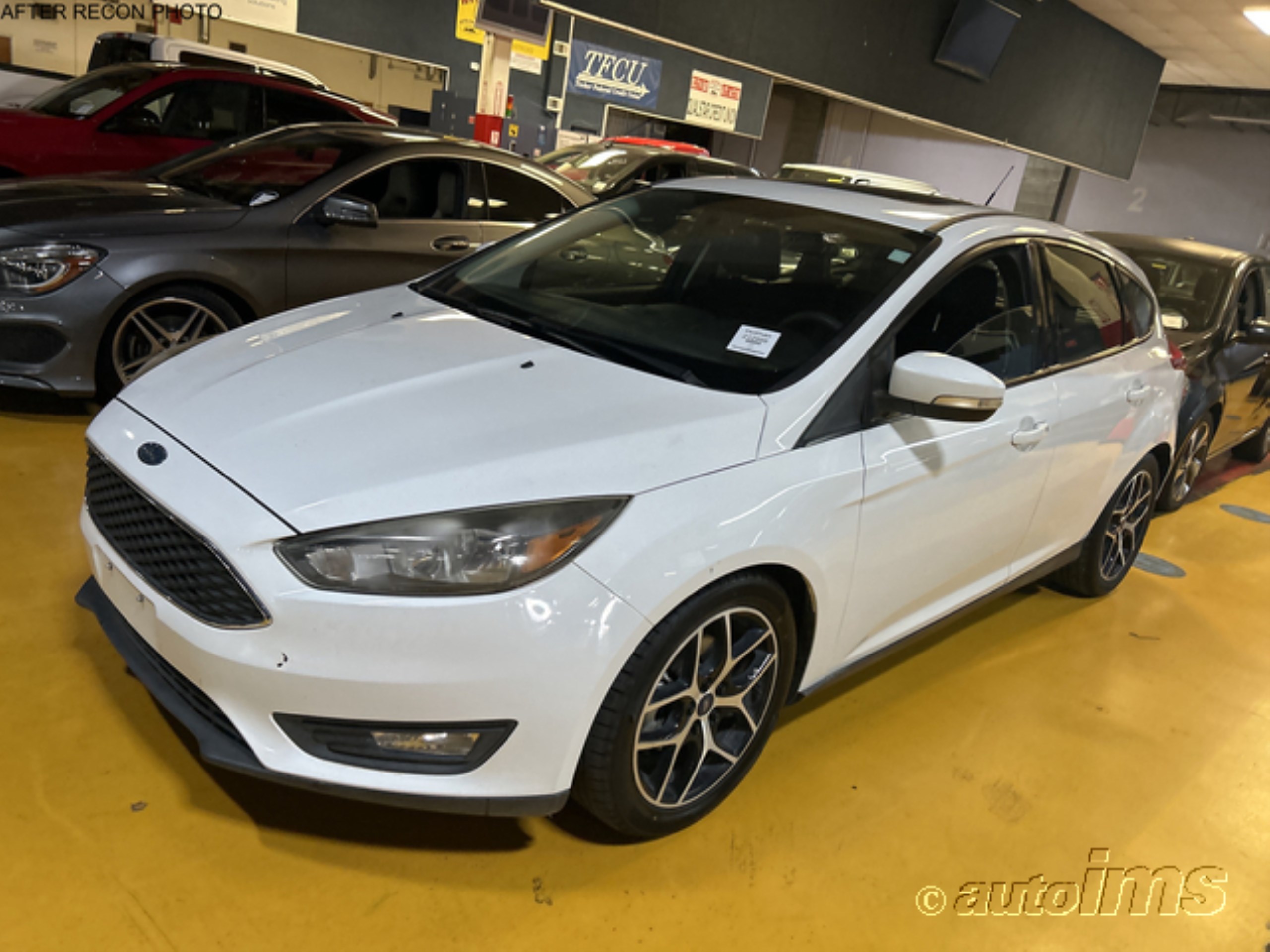 FORD FOCUS 2018 1fadp3m27jl236564