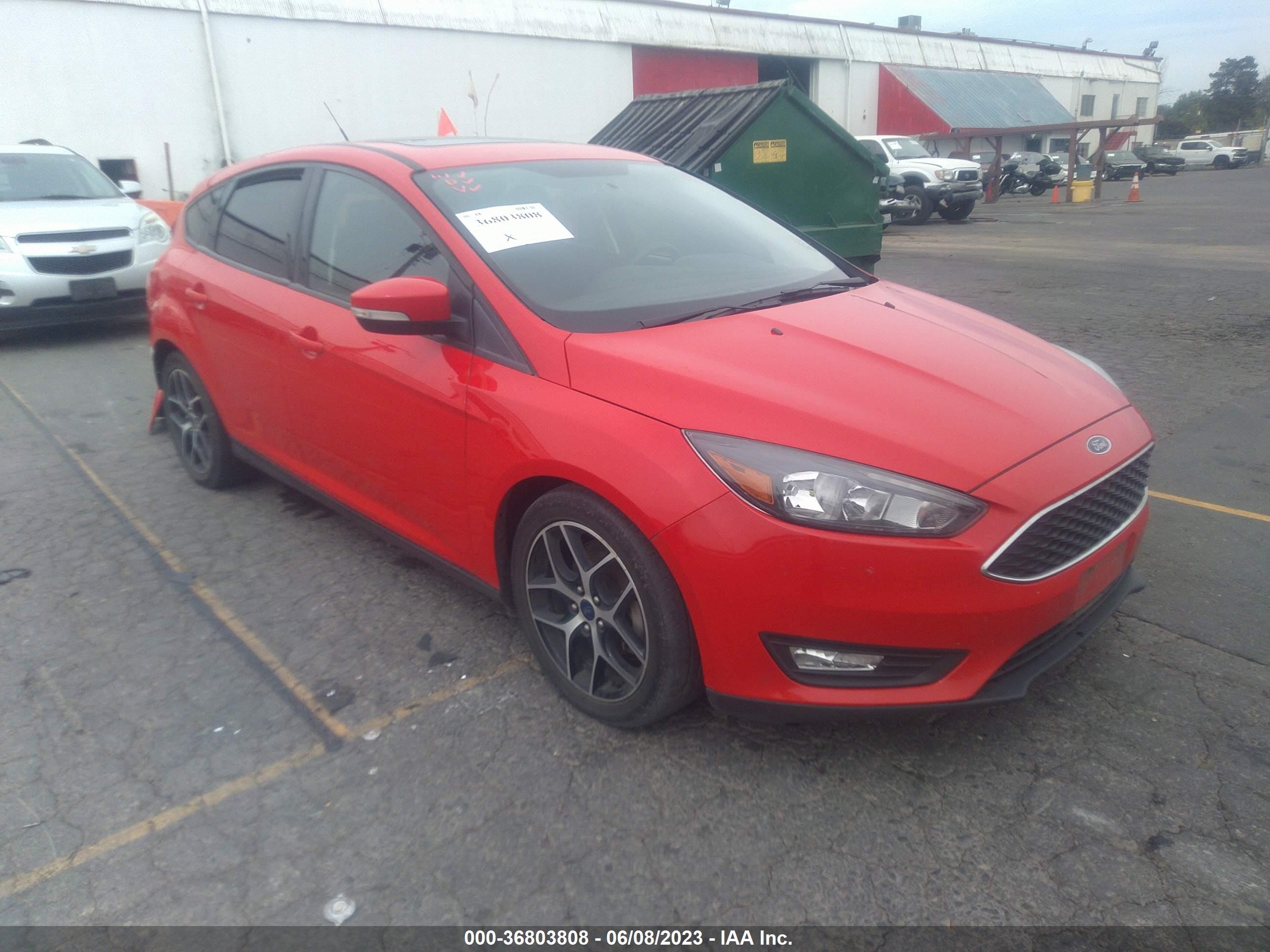 FORD FOCUS 2017 1fadp3m2xhl308366