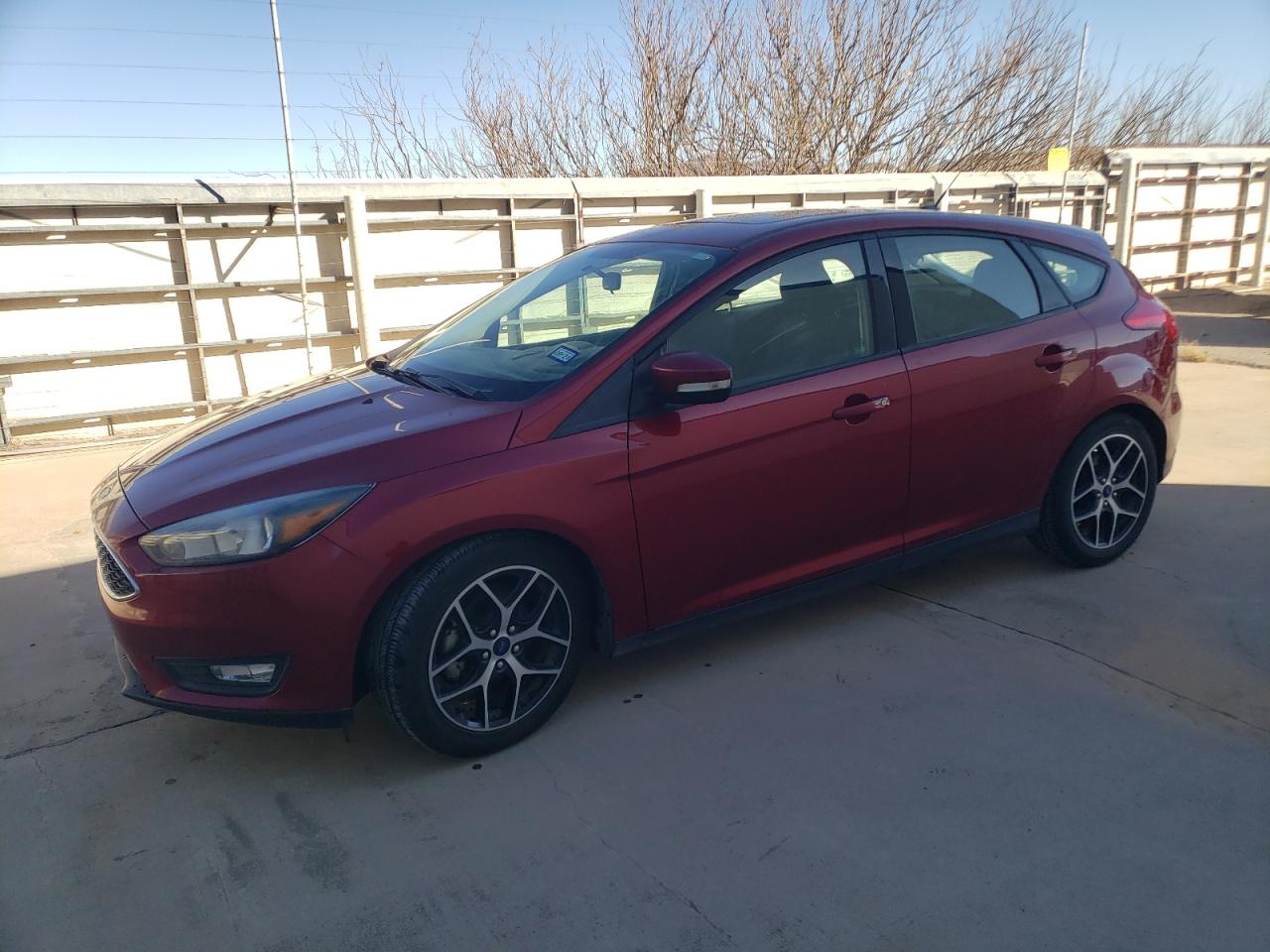 FORD FOCUS 2017 1fadp3m2xhl332697