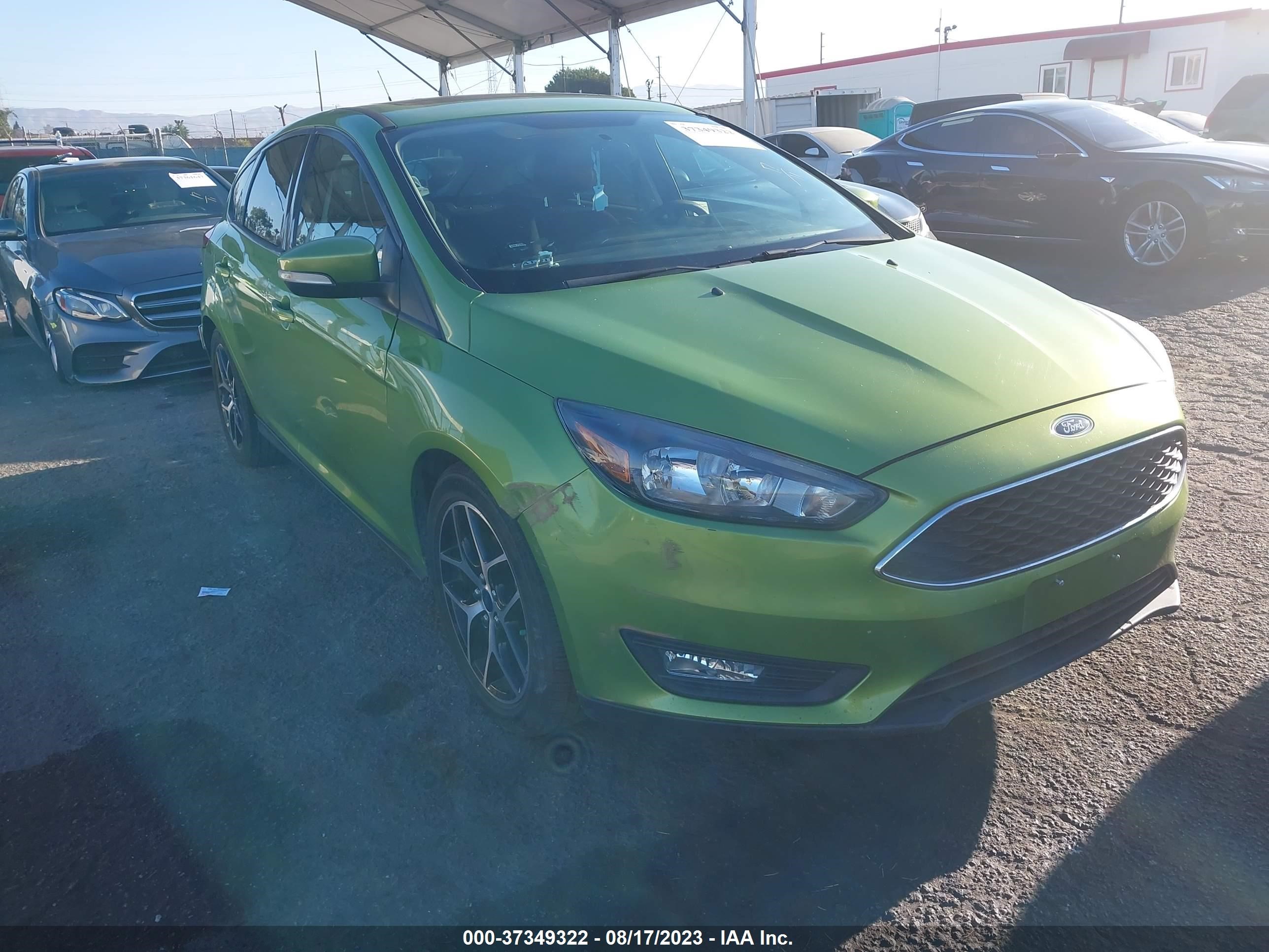 FORD FOCUS 2018 1fadp3m2xjl244674