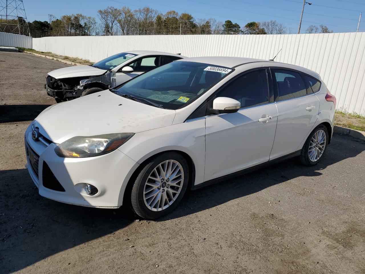 FORD FOCUS TITA 2014 1fadp3n26el409530