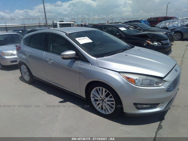 FORD FOCUS 2015 1fadp3n26fl378247