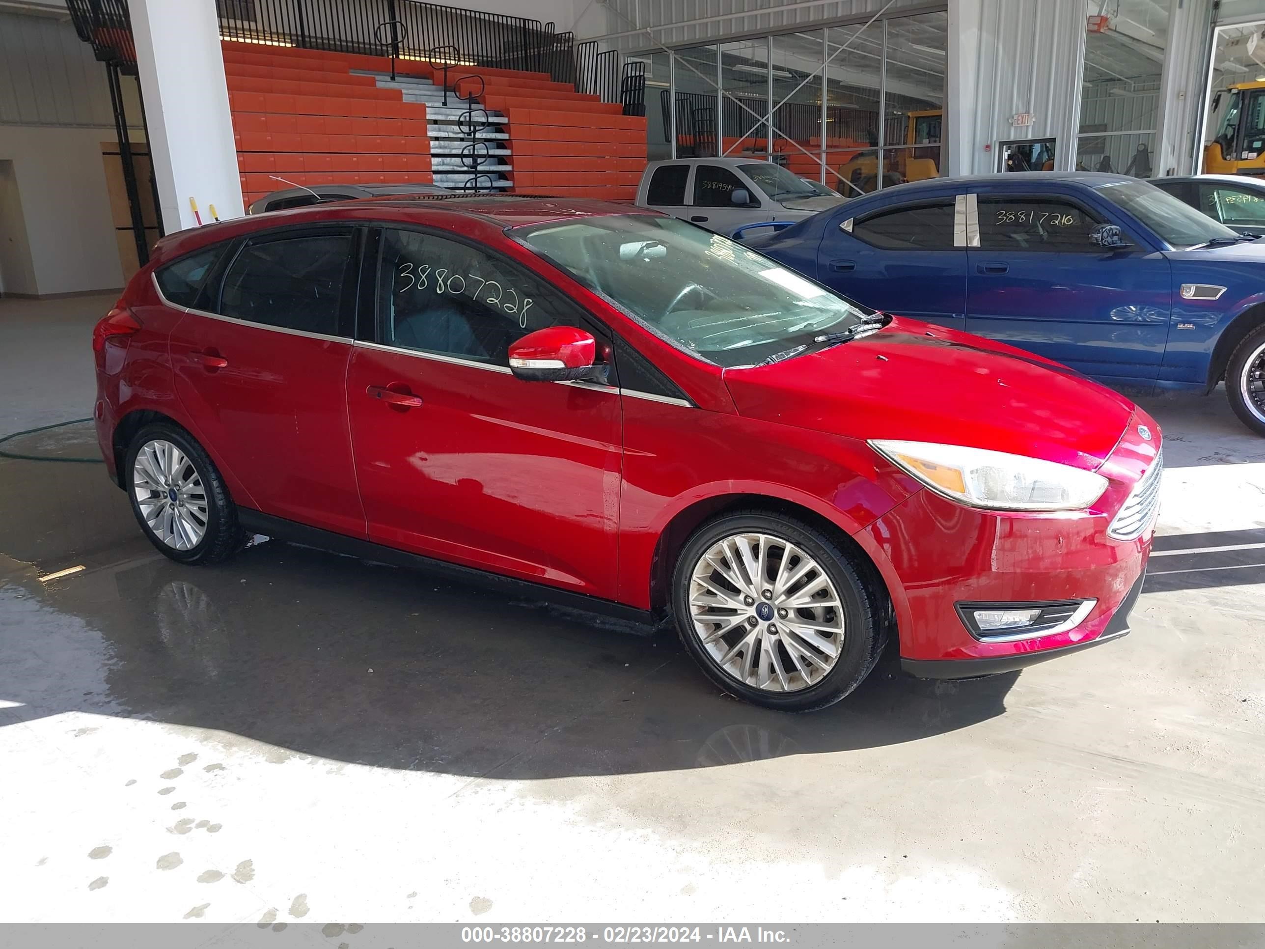 FORD FOCUS 2017 1fadp3n26hl270634