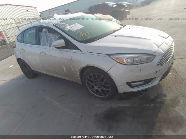 FORD FOCUS 2015 1fadp3n29fl340687