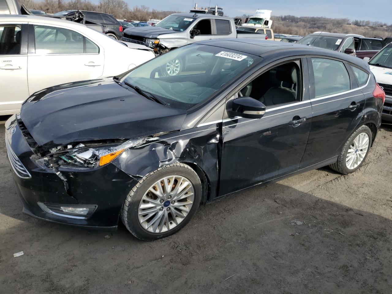 FORD FOCUS 2018 1fadp3n2xjl216873