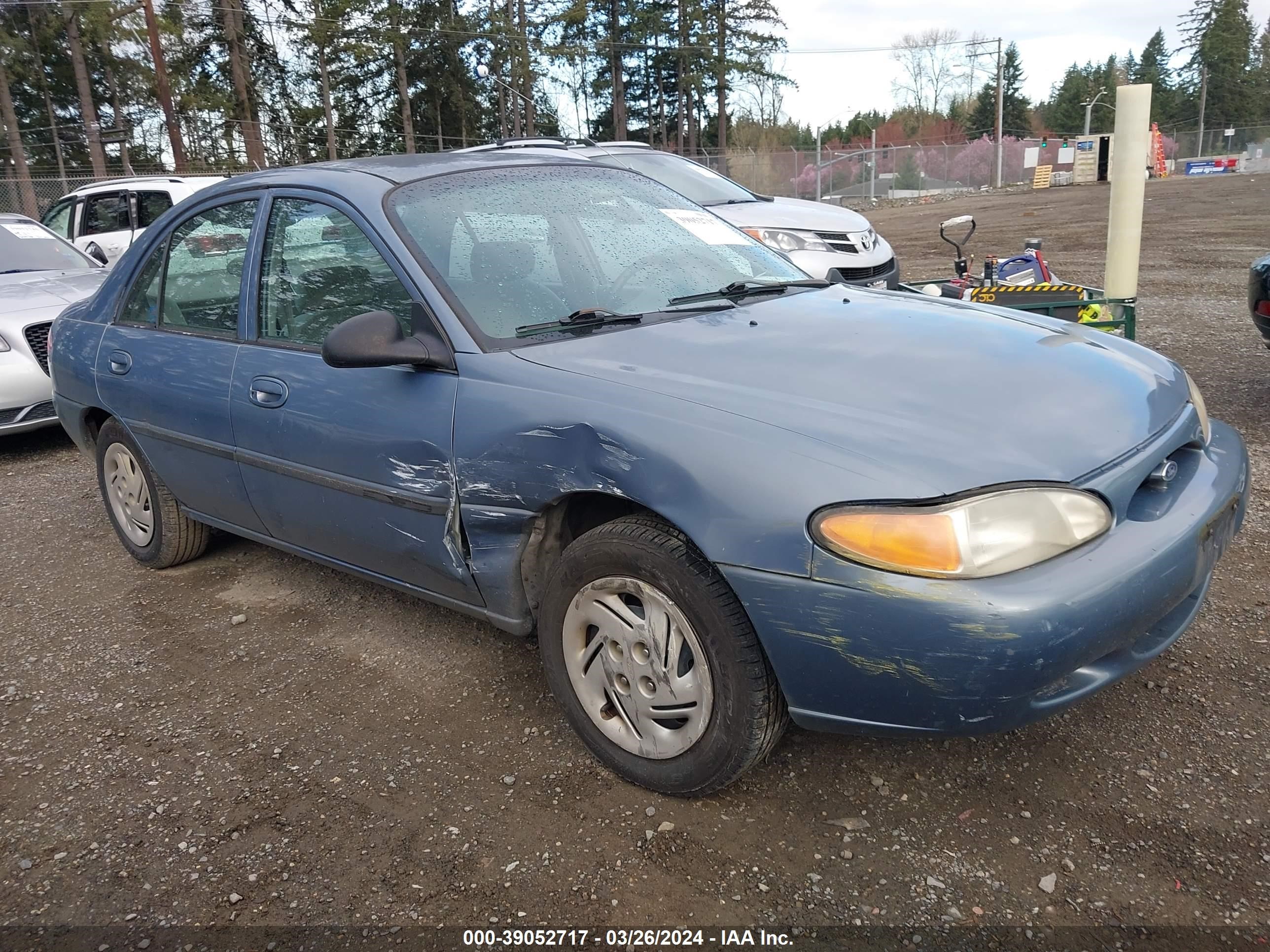 FORD ESCORT 1999 1fafp10p4xw104612