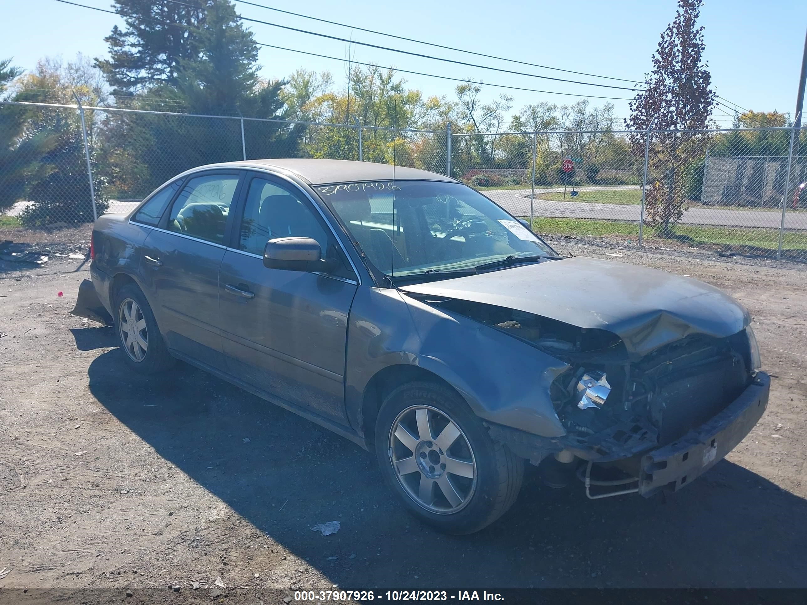 FORD FIVE HUNDRED 2006 1fafp23136g143035