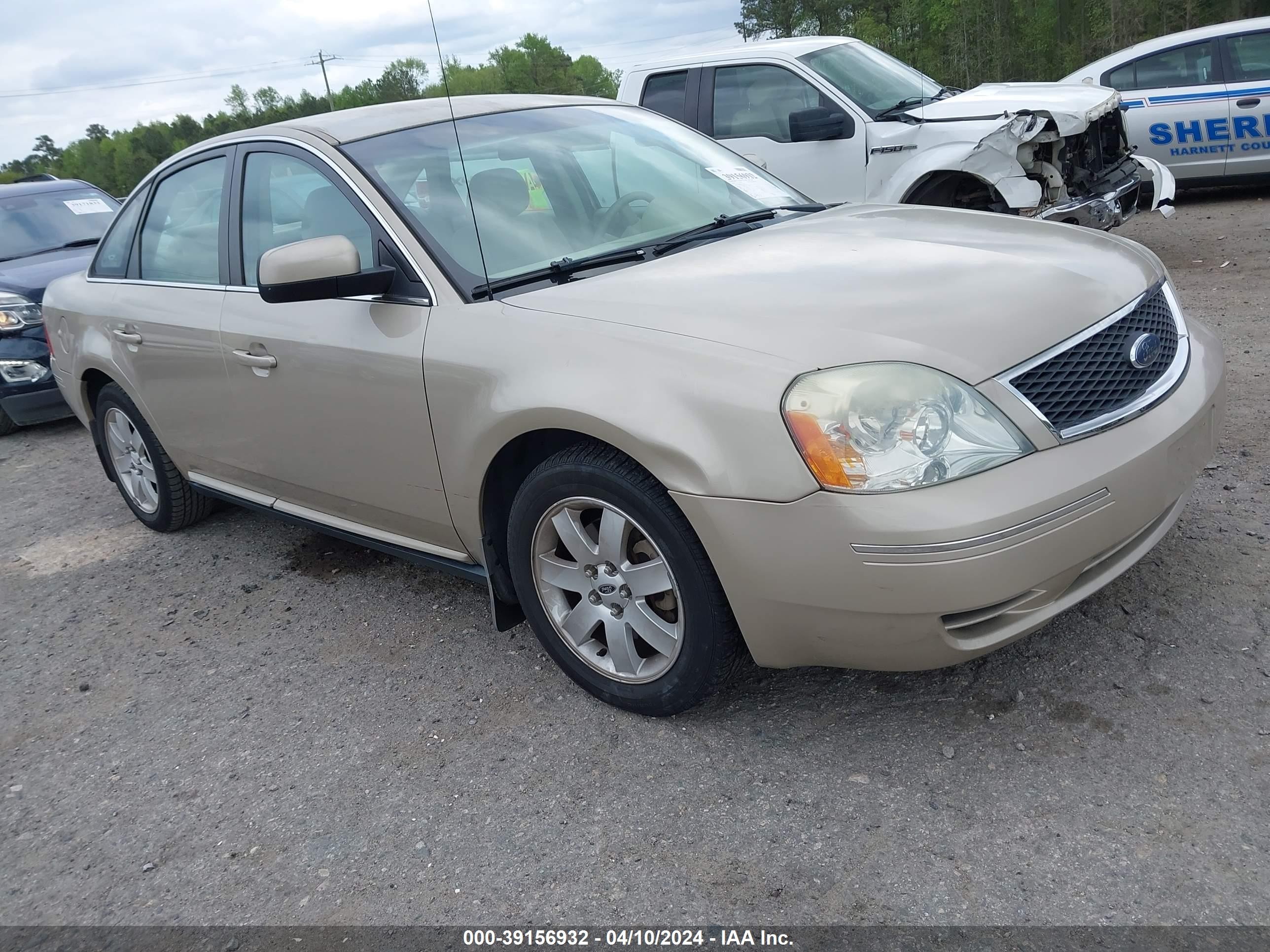 FORD FIVE HUNDRED 2006 1fafp23156g188297