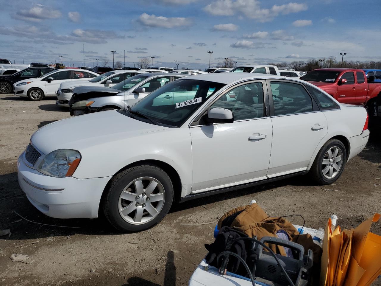 FORD FIVE HUNDRED 2007 1fafp24187g106384