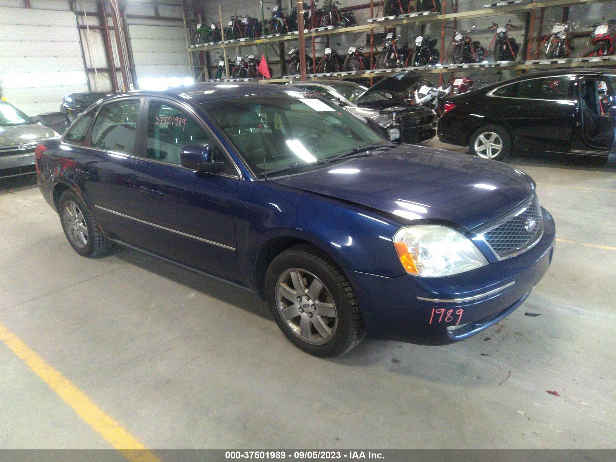 FORD FIVE HUNDRED 2006 1fafp27116g147482