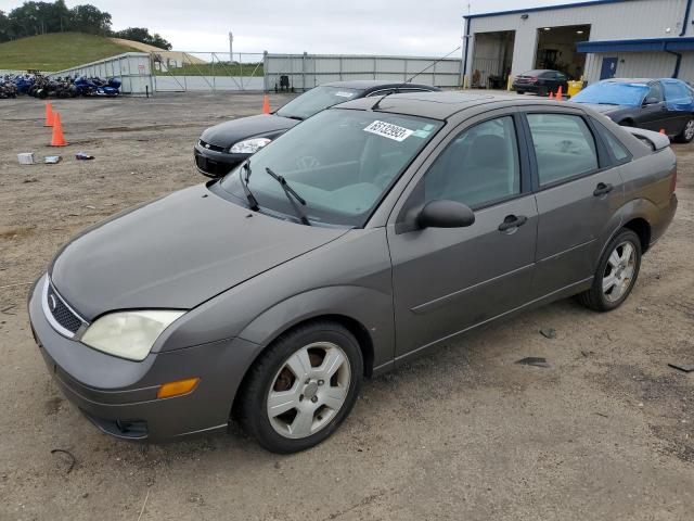 FORD FOCUS ZX4 2005 1fafp34n75w177412