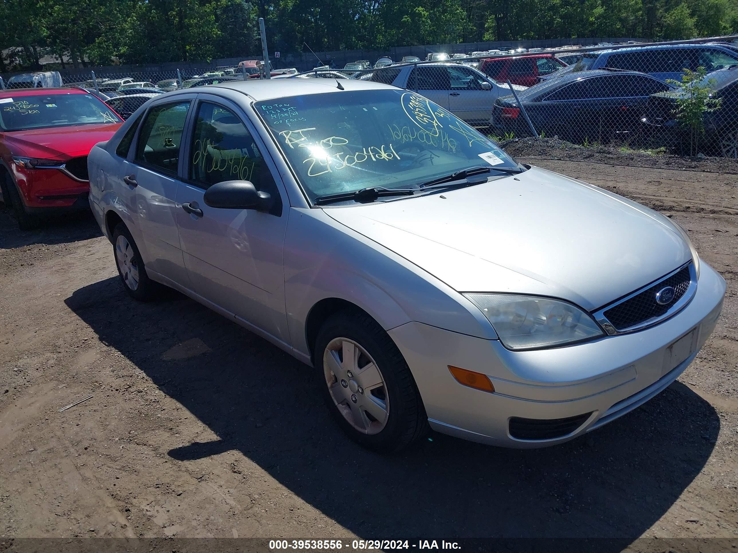 FORD FOCUS 2007 1fafp34n87w285475