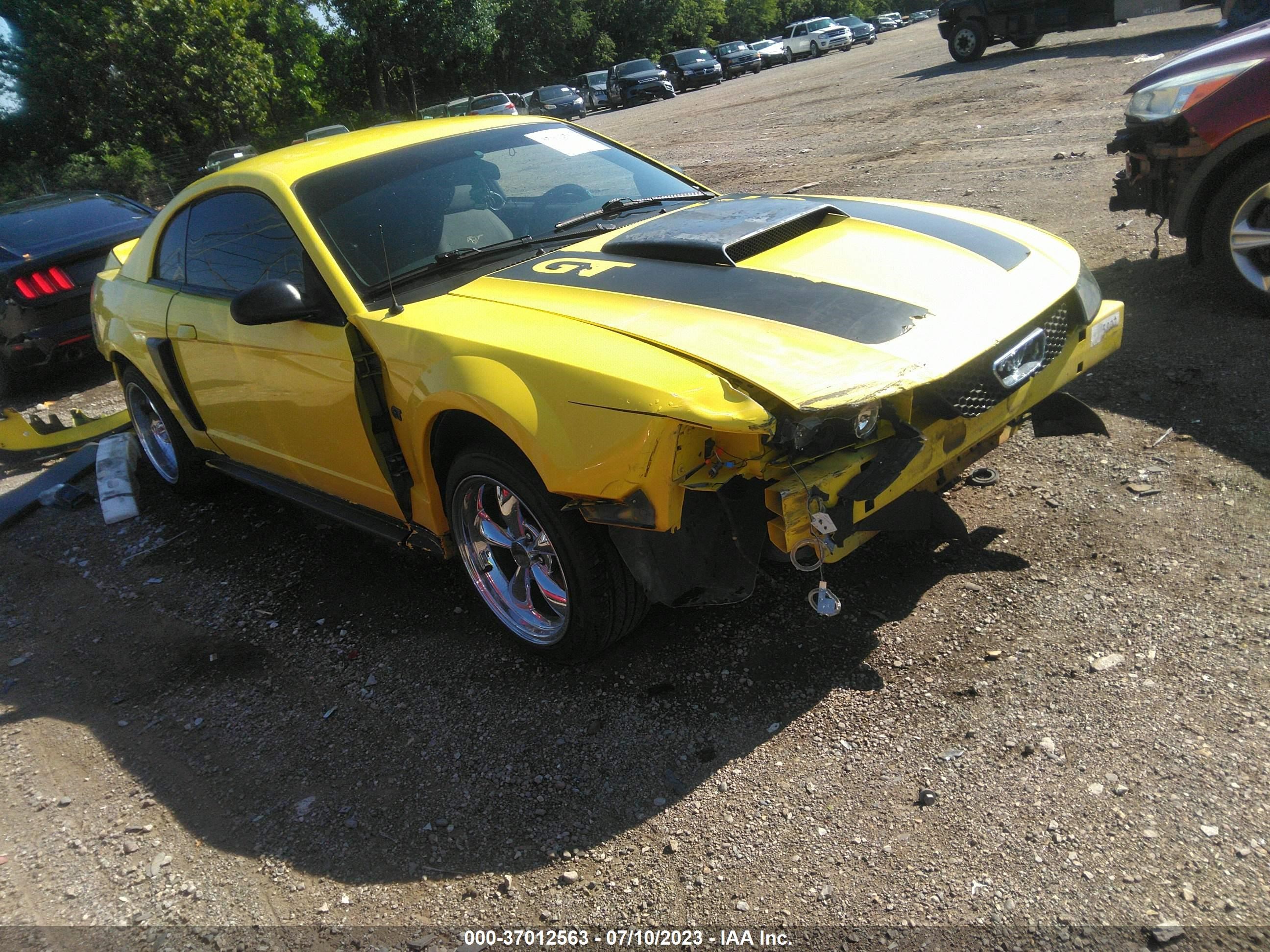 FORD MUSTANG 2000 1fafp42xxyf252005