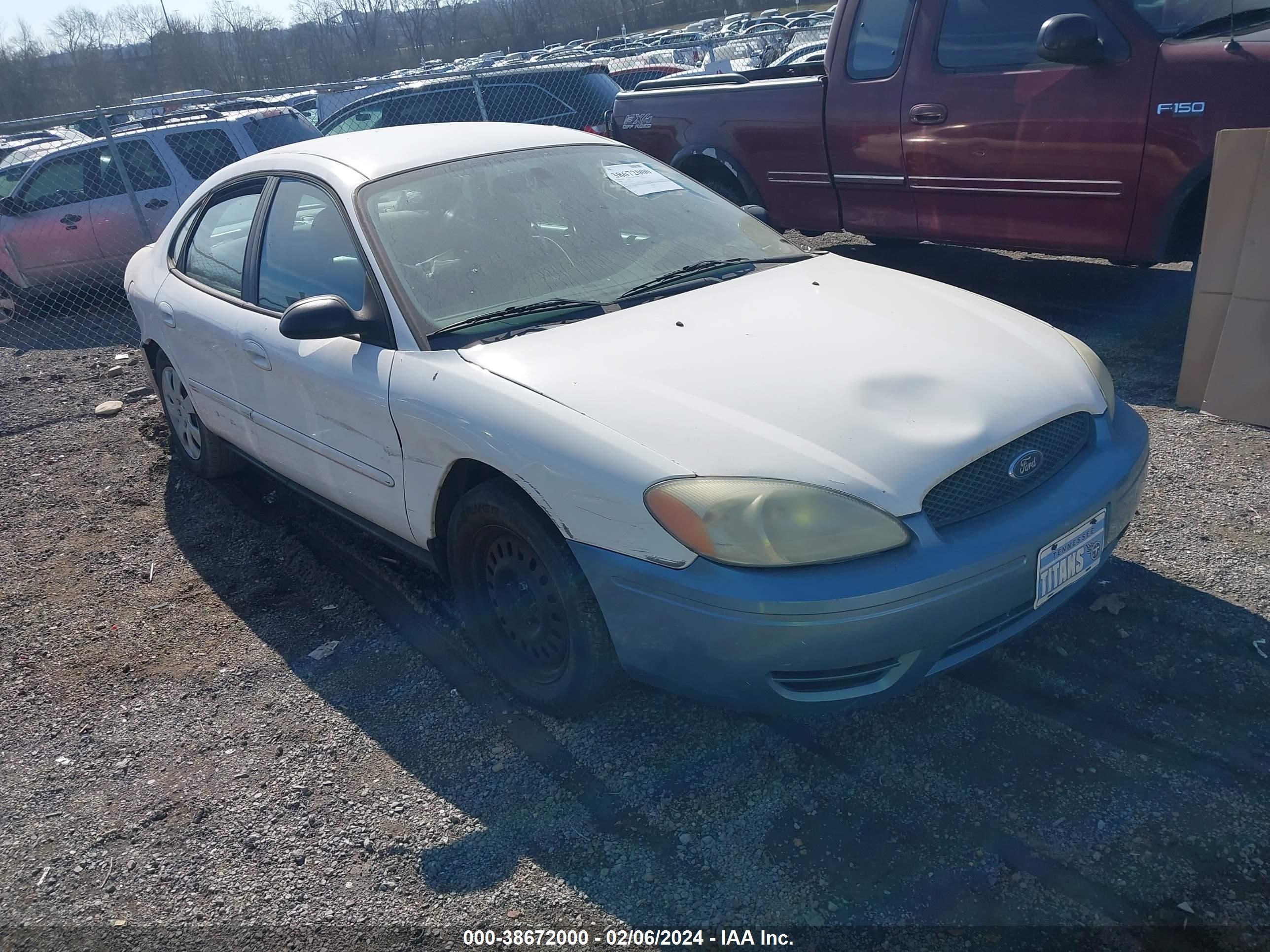 FORD TAURUS 2004 1fafp522x4a184953